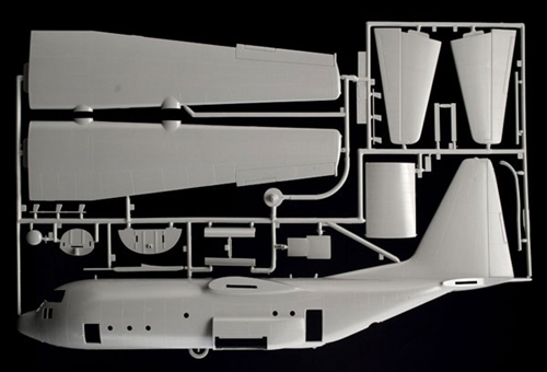 1255 - C - 130J HERCULES - Imagem 5