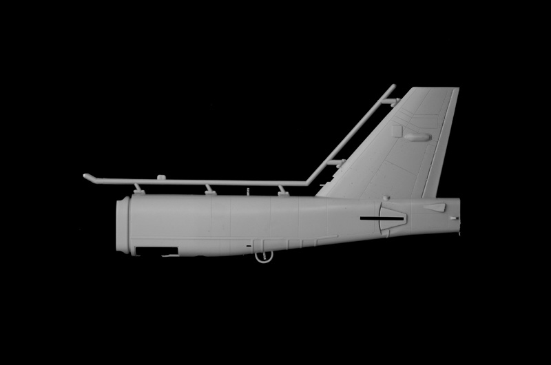 1451 - B-52G Stratofortress Early version with Hound Dog Missiles - Imagem 3