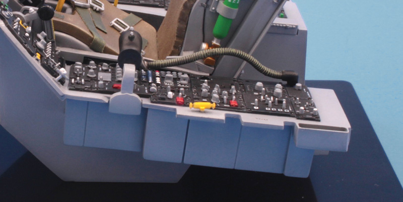 2990 - F-16 Cockpit - Imagem 14