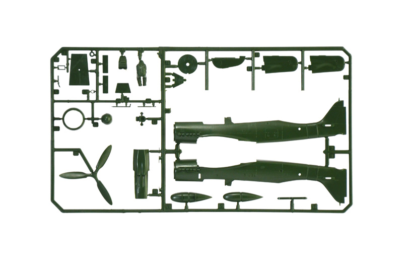 35101 -WAR THUNDER - BF 109 F-4 & FW 190 D-9 (1 : 72) - Imagem 6