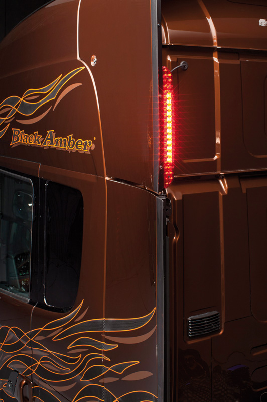 3897 - SCANIA R730 ''BLACK AMBER'' - Imagem 24