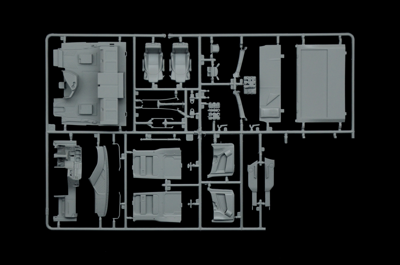 3948 - MERCEDES-BENZ MP4 BIG SPACE (1 : 24) - Imagem 13