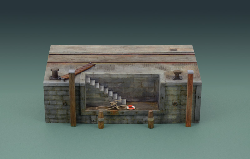 5615 - Dock with Stairs