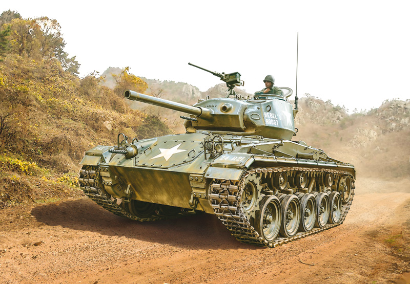 6587 - M24 Chaffee Korean War