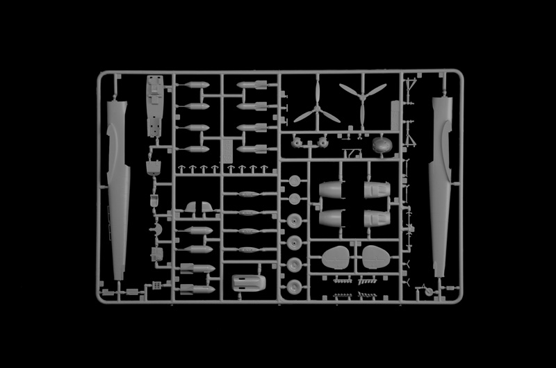 0049 BF-110 C3/C4 ZERSTORER (1 : 72) - Imagem 10