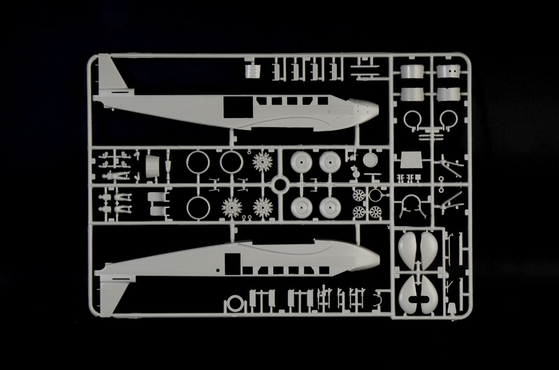 0102 JUNKERS JU 52/3m (1 : 72) - Imagem 9