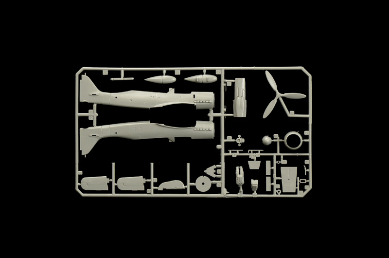 1312 - FOCKE WULF FW-190 D-9 - Imagem 10